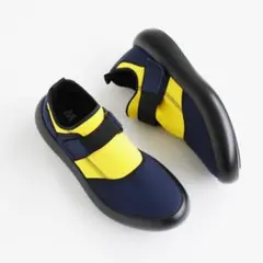 【レア】MARNI 19AW / BANANA SNEAKERのサムネイル