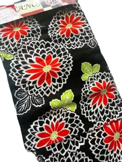 【新品】浴衣　夏祭り　綿100％　花柄　レトロ　着丈163㎝ 裄67㎝