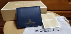 新品未使用 MICHEAL KORS フラワープリント 二つ折り財布