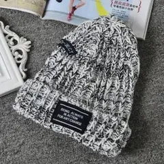 新品★男女兼用☆タグ付きニット帽子☆送料無料☆大人気