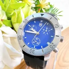 稼動品Victorinox Chronoメンズ腕時計クロノグラフ　ブルーシルバーのサムネイル