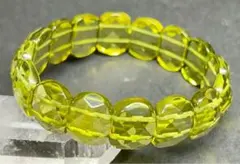 ✴️ 希少色　グリーンアンバー　天然琥珀　天然石　琥珀　バングル