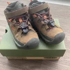 KEEN トレッキングシューズ 登山靴16cm以上 アウトドア スニーカー 防水