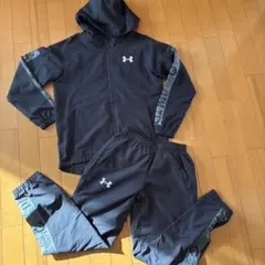 Under Armour ジャージ上下セット ブラック 140㎝