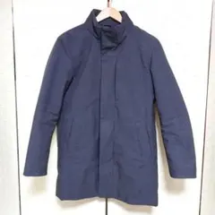 ◆ユニクロ　ダウンジャケット　グレー　防寒　ジップアップ　ボタン止め フードなし