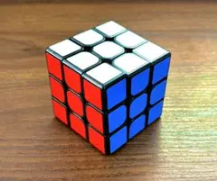 ルービックキューブ 3x3 立体パズル