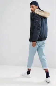 Tommy Hilfiger フード付きダウンジャケット　ダークネイビー