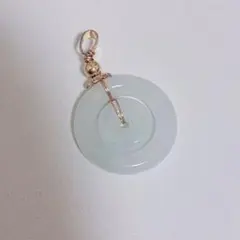 【新入荷】本翡翠保証‼️天然翡翠　子母平安ボタンペンダントトップ　J-6025