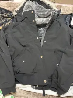 Hollister ブラック ダウンジャケット