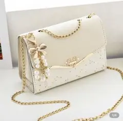 【ZM17】ホワイト パーティーバッグ パールチャーム付き