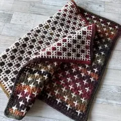 リバーシブル模様のひざ掛け　ブランケット　手編み　かぎ針編み