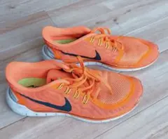Nike オレンジ メッシュスニーカー