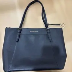 美品 マイケルコース トートバッグ ブラック ゴールド金具 A4収納 通勤 通学