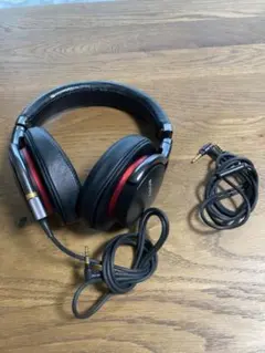 Item thumbnail for item 44d54294-6548-4c60-9e5f-c57712873b03