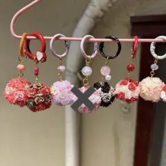 ハンドメイド　バラキーホルダー