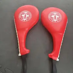 THE WORLD TAEKWONDO FEDERATION パンチングミット