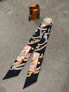 【新品未使用品】HERMES・エルメス ツイリー　ビジューピケ ハートのクイーン Amazon | [エルメス] ツイリービジューピケ ハートのクイーン