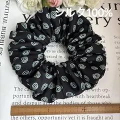 ハンドメイドシュシュ☆シルク100%