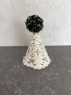 刺繍付き帽子