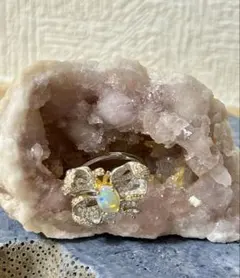 アルゼンチン産 ピンクアメジストジオード　 美発色ベビーピンク 結晶60mm