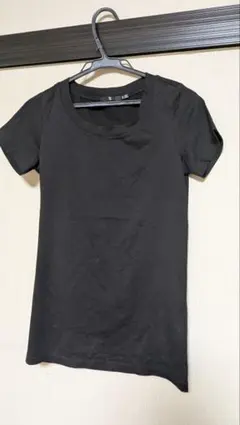 ブラック 半袖 Tシャツ Sサイズ