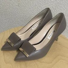 極美品✨DIANA ダイアナベージュレザーパンプス【23cm】ポインテッドトゥ