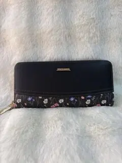 【美品】MITSCH MASCH 花柄長財布 黒のサムネイル