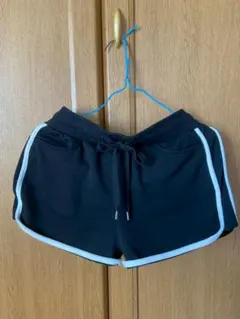 黒のショートパンツ Mサイズ