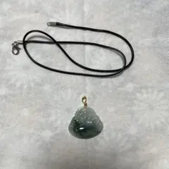 翡翠製仏像デザインペンダント