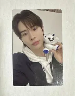 Item thumbnail for item b40705a3-7a20-4b5a-8eef-ed009a1398ef