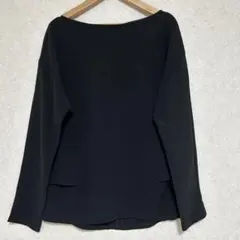 レディーストップス 長袖ブラウス 黒の長袖オフショルダー風トップス 黒