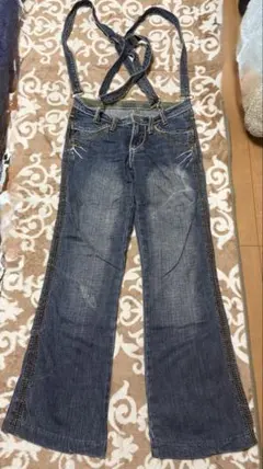 Item thumbnail for item cf881f3b-8592-43e8-9300-2e3c5950490f