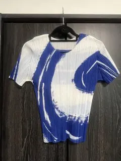 PLEATS PLEASE ISSEY MIYAKE トップス - メルカリ