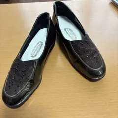 銀座ヨシノヤ パンプス 21.5cmのサムネイル
