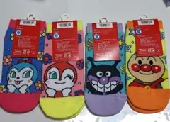 アンパンマン　レディース　靴下　ソックス４点セット　バイキンマン