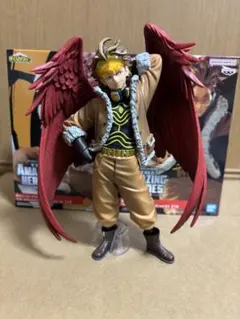 ヒロアカ　ホークス　フィギュア　3個