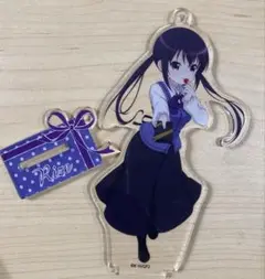 ご注文はうさぎですか？？　リゼ　アクリルスタンド　キーホルダー　バレンタイン