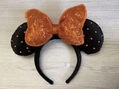 ディズニー　カチューシャ　ハロウィン　スパンコール付き黒オレンジカチューシャ