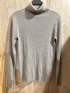 GU リブ編み タートルネックセーター グレー