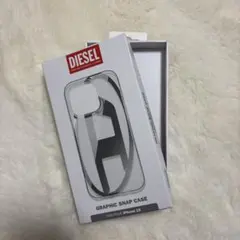 DIESEL グラフィックスナップケース iPhone 15