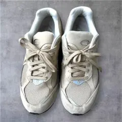 デ*ン様 New Balance スニーカー 2002R ベージュのサムネイル