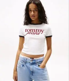 スリムスクリプトリンガーTシャツ　tommy jeans y2k