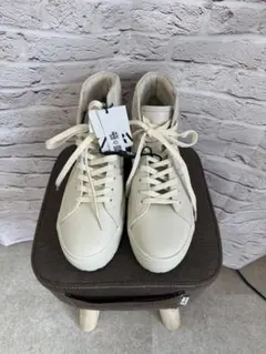 ZARA ハイカットスニーカー ホワイト39(D-18)のサムネイル