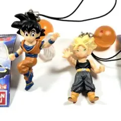 DB ドラゴンボール　キャラストラップ4 孫悟空 天使ver トランクス　2種