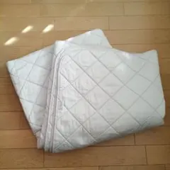 Yves Delorme キルティング ベッドスプレッド