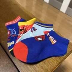 『新品未使用』スパイダーマン キッズ靴下 4足セット　5〜8歳