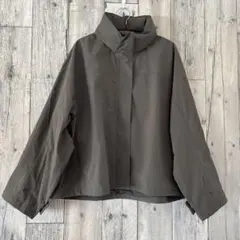 ユニクロ・ウィンドプルーフスタンドブルゾン　XL オリーブ