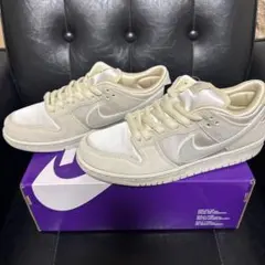 NIKE SB DUNK LOW PRM City of Love