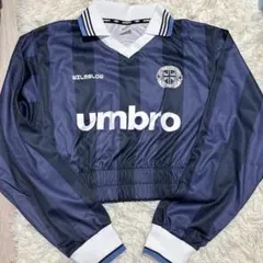umbro ネイビー ストライプ クロップド長袖