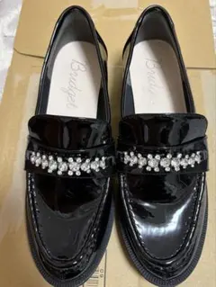 Bridget Birkin 24センチ　ビジュー付き　エナメルローファー